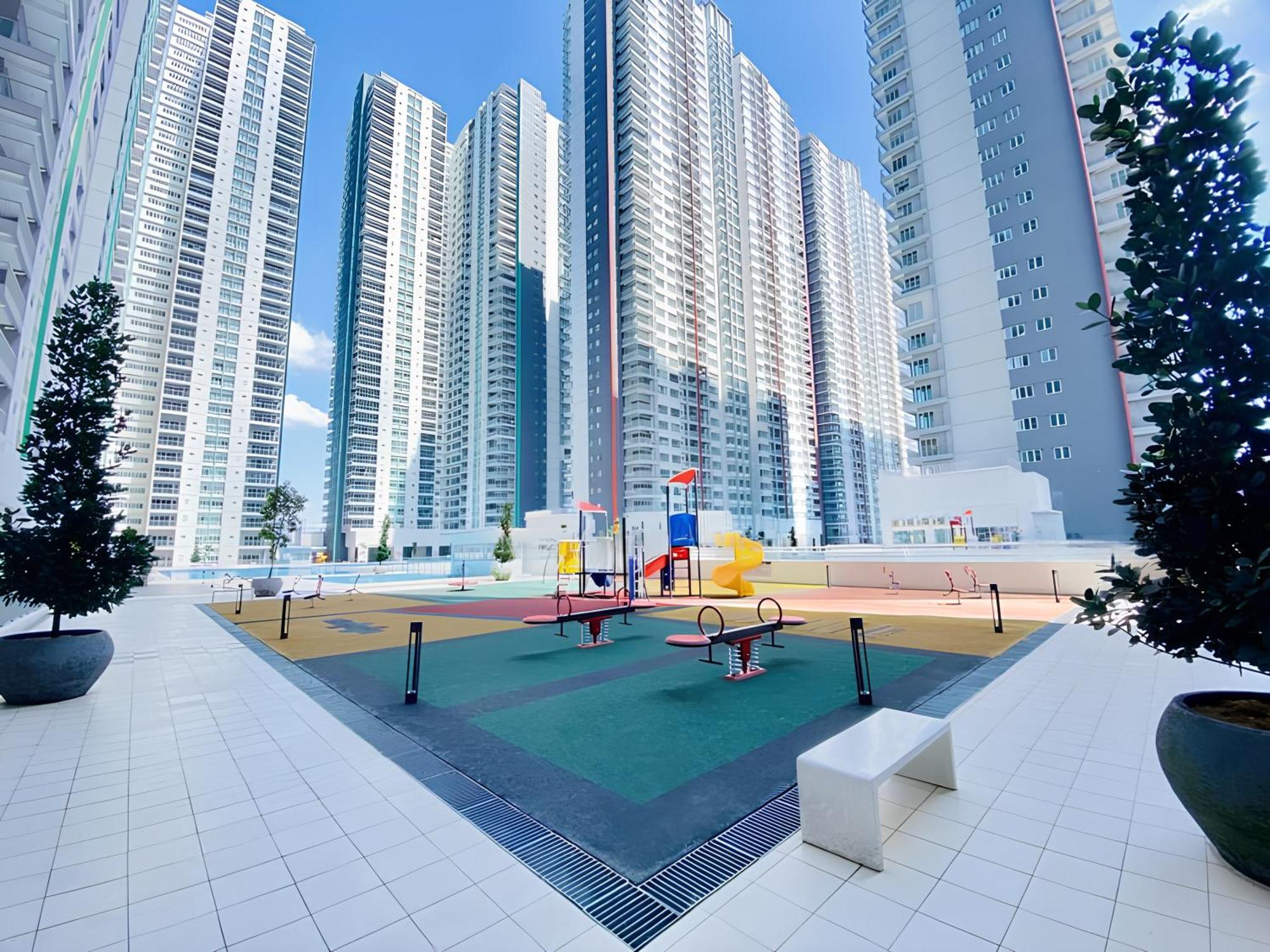 קואלה לומפור Razak City Centre Kl Skyview 45Th מראה חיצוני תמונה